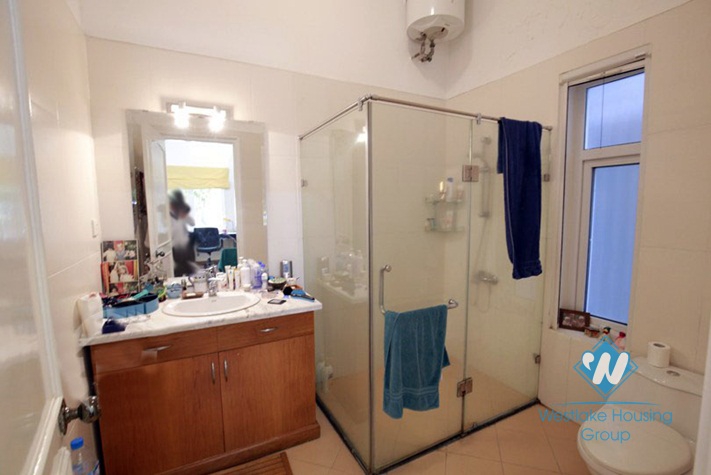 To Ngoc Van nice, spacious villa with patio garden for rent